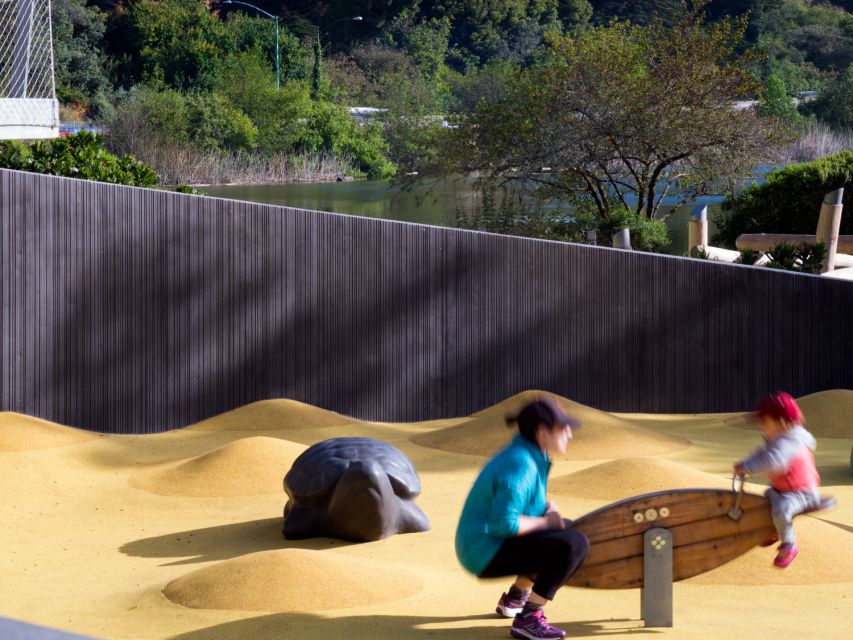 Mountain Lake Park Playground © Nic Lehoux Photography