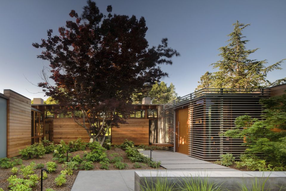 Los Altos Residence © Nic Lehoux Photography