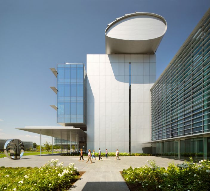 Nu Skin Innovation Center © Nic Lehoux Photography