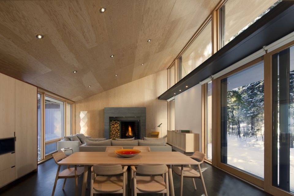 Kicking Horse Residence © Nic Lehoux Photography