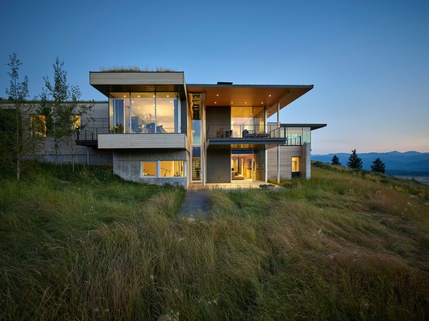 Jackson Residence © Edward A. Riddell