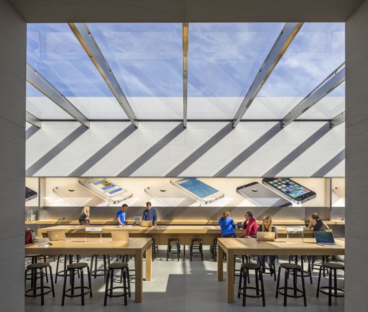 Apple Store Stanford © Peter Aaron