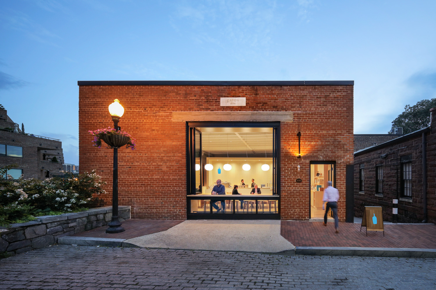 Blue Bottle Coffee Midtown Center - Potomac Construction