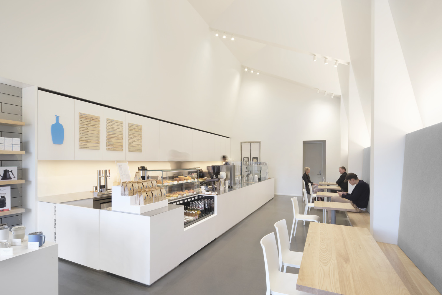 Bohlin Cywinski Jackson touches up Williamsburg's Blue Bottle Coffee