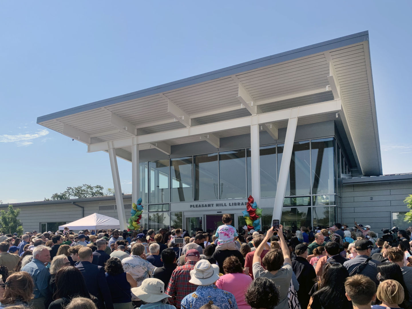 Pleasant Hill Library Hosts Grand Opening Bohlin Cywinski Jackson